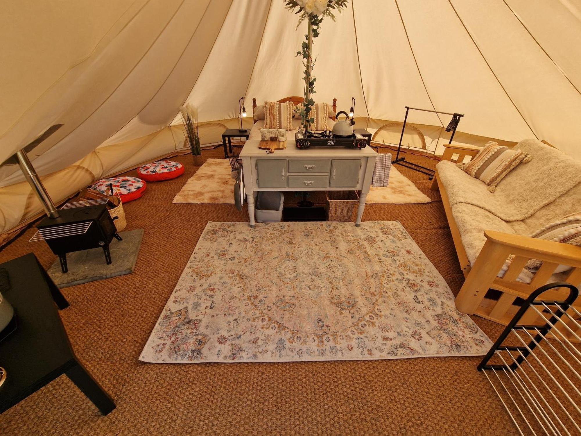 Beautiful 1-Bed Bell Tent In Holyhead Exterior foto